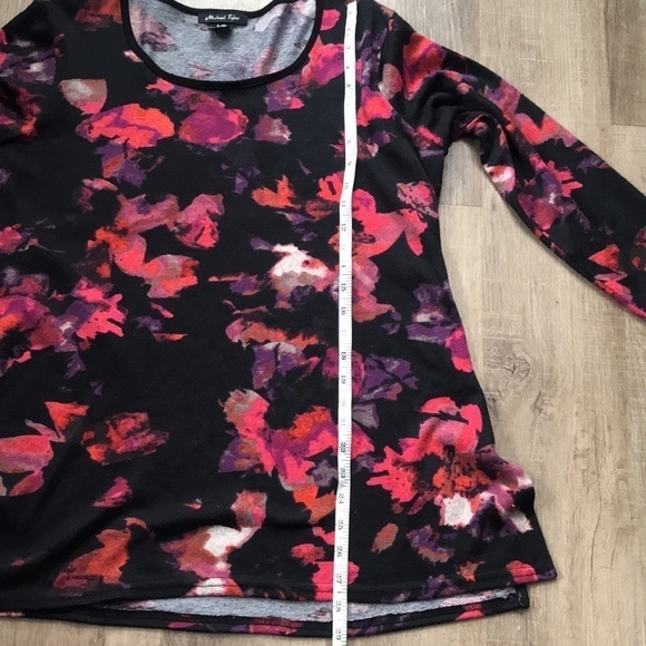 Michael Tyler floral tunic style top Made in Canada 🇨🇦 - Picture 6 of 6